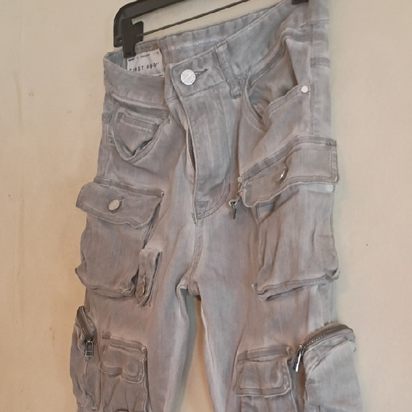 First Row  Gray Denim Cargo  Pants. Size 30/32. Great For School. - Picture 3 of 11